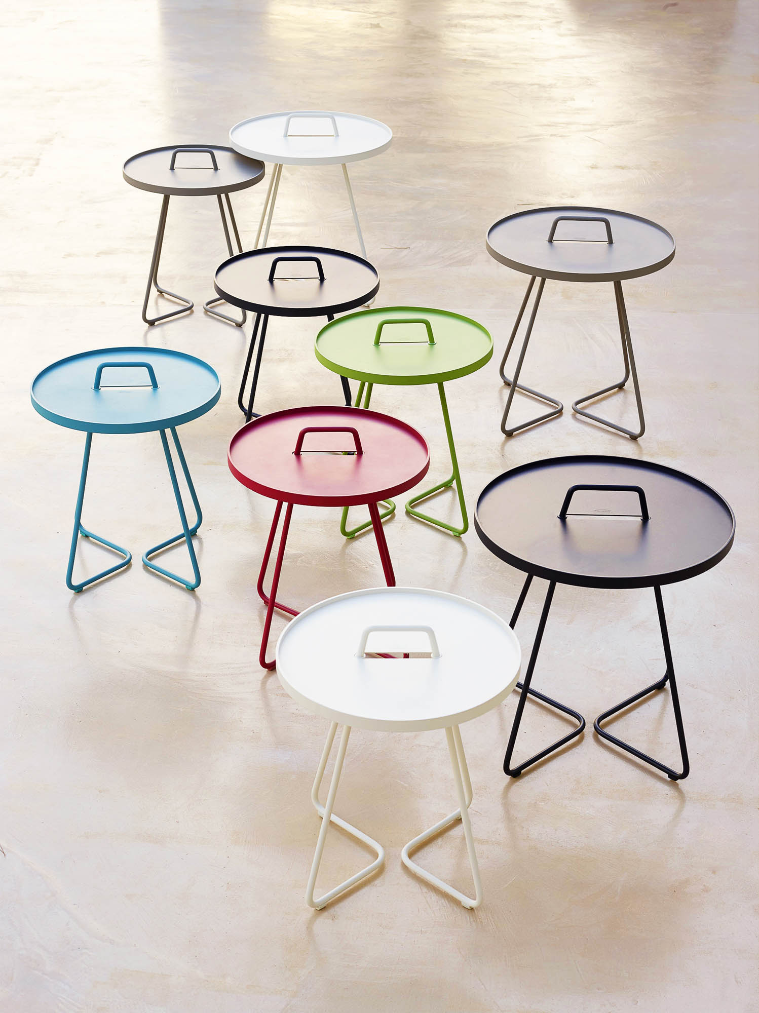 On-the-move sidebord