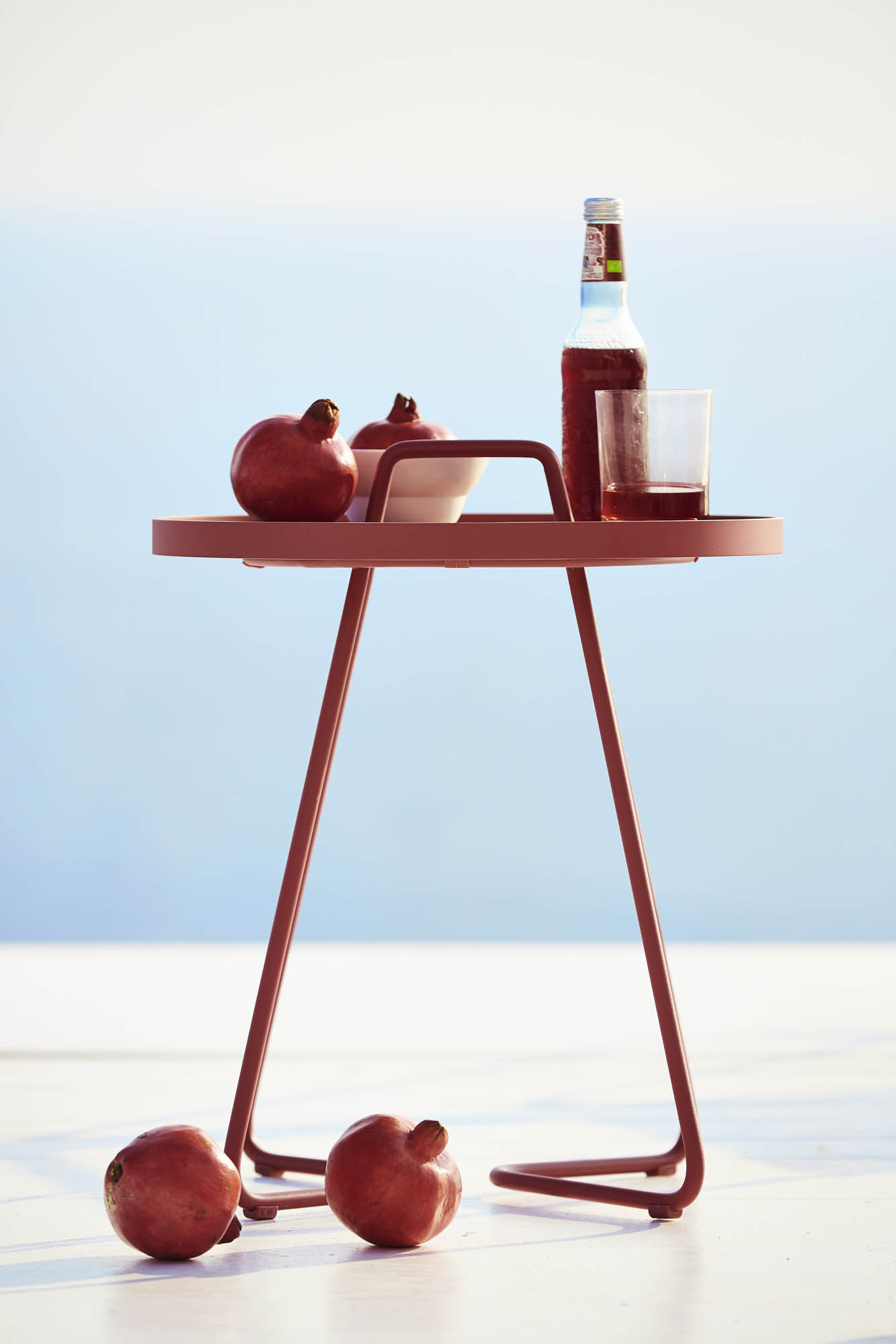 On-the-move sidebord